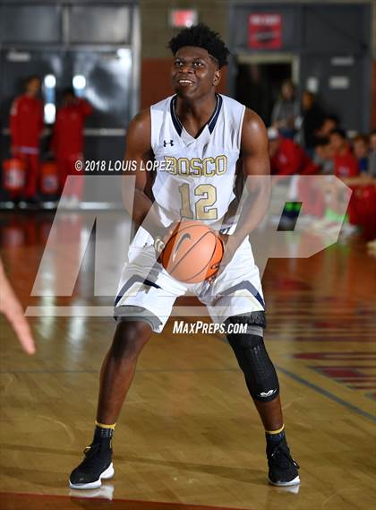 Thumbnail 2 in Los Alamitos vs. St. John Bosco (Nike Extravaganza) photogallery.