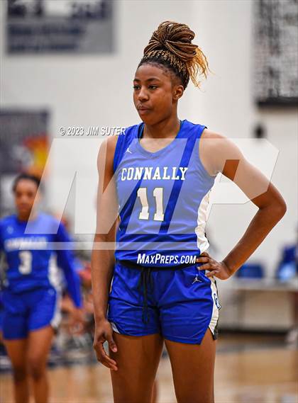 Thumbnail 3 in Madisonville vs Connally (UIL 4A Reg III Semifinal) photogallery.