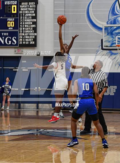 Thumbnail 2 in Madisonville vs Connally (UIL 4A Reg III Semifinal) photogallery.