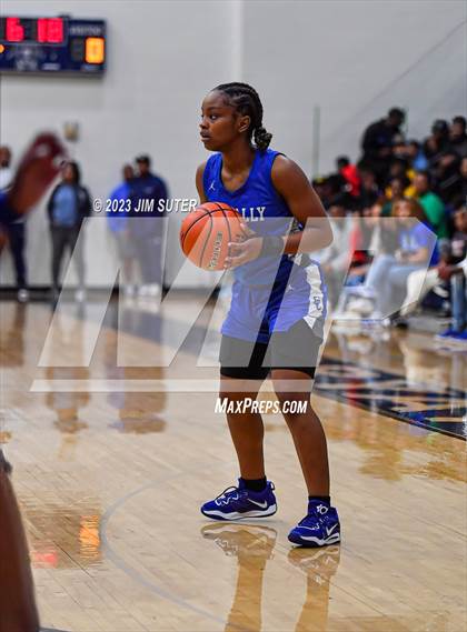 Thumbnail 3 in Madisonville vs Connally (UIL 4A Reg III Semifinal) photogallery.