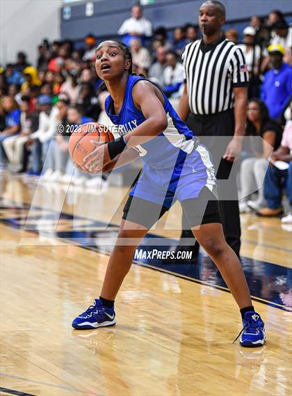 Thumbnail 1 in Madisonville vs Connally (UIL 4A Reg III Semifinal) photogallery.