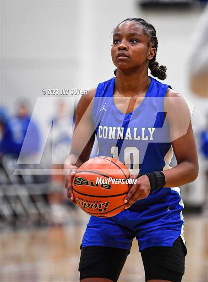 Thumbnail 1 in Madisonville vs Connally (UIL 4A Reg III Semifinal) photogallery.