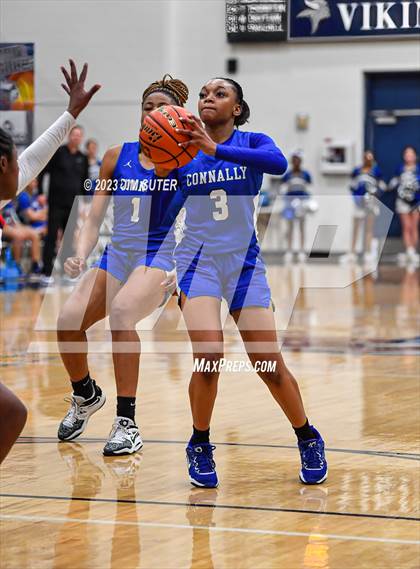 Thumbnail 1 in Madisonville vs Connally (UIL 4A Reg III Semifinal) photogallery.