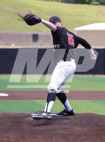 Thumbnail 3 in Coppell vs. Keller (UIL 6A Regional Semifinal) photogallery.