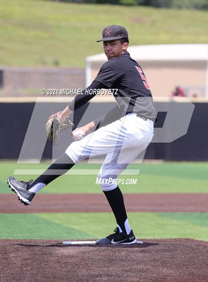 Thumbnail 3 in Coppell vs. Keller (UIL 6A Regional Semifinal) photogallery.