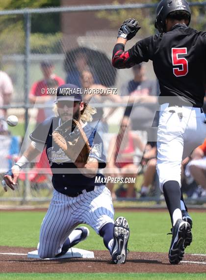 Thumbnail 3 in Coppell vs. Keller (UIL 6A Regional Semifinal) photogallery.