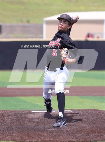 Thumbnail 3 in Coppell vs. Keller (UIL 6A Regional Semifinal) photogallery.