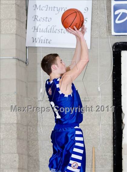 Thumbnail 2 in Bingham vs Canyon Crest Academy (Torrey Pines Holiday Classic) photogallery.