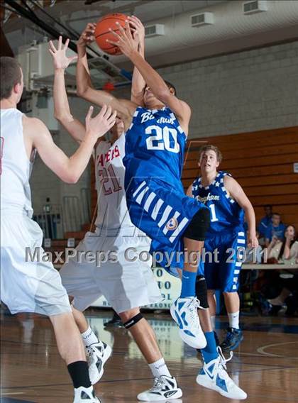 Thumbnail 1 in Bingham vs Canyon Crest Academy (Torrey Pines Holiday Classic) photogallery.