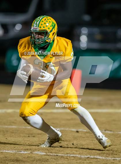 Thumbnail 2 in Richmond vs Zebulon B. Vance (NCHSAA 4AA Western Regional Final) photogallery.