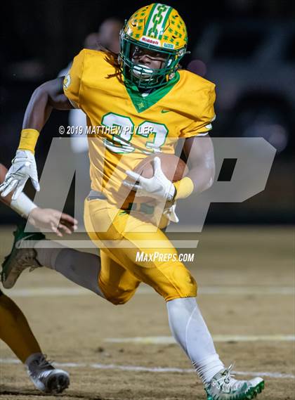 Thumbnail 2 in Richmond vs Zebulon B. Vance (NCHSAA 4AA Western Regional Final) photogallery.