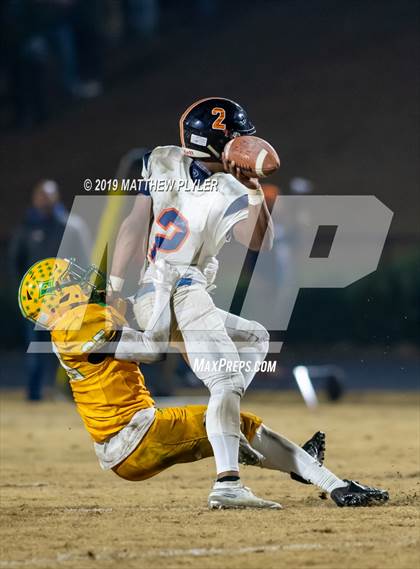 Thumbnail 2 in Richmond vs Zebulon B. Vance (NCHSAA 4AA Western Regional Final) photogallery.