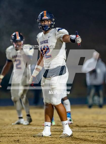 Thumbnail 2 in Richmond vs Zebulon B. Vance (NCHSAA 4AA Western Regional Final) photogallery.