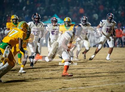 Thumbnail 3 in Richmond vs Zebulon B. Vance (NCHSAA 4AA Western Regional Final) photogallery.