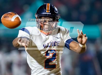 Thumbnail 2 in Richmond vs Zebulon B. Vance (NCHSAA 4AA Western Regional Final) photogallery.