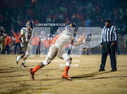 Thumbnail 3 in Richmond vs Zebulon B. Vance (NCHSAA 4AA Western Regional Final) photogallery.