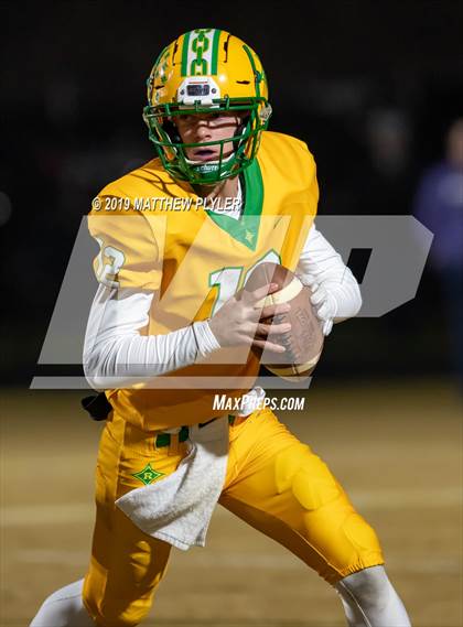 Thumbnail 3 in Richmond vs Zebulon B. Vance (NCHSAA 4AA Western Regional Final) photogallery.