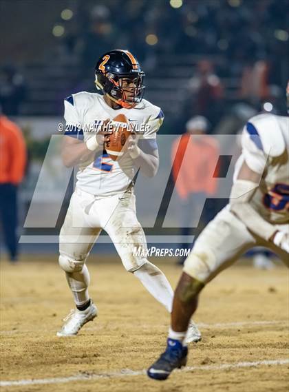 Thumbnail 3 in Richmond vs Zebulon B. Vance (NCHSAA 4AA Western Regional Final) photogallery.