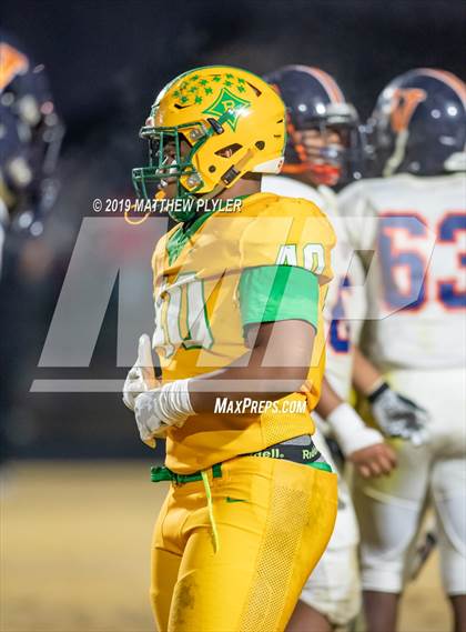 Thumbnail 3 in Richmond vs Zebulon B. Vance (NCHSAA 4AA Western Regional Final) photogallery.