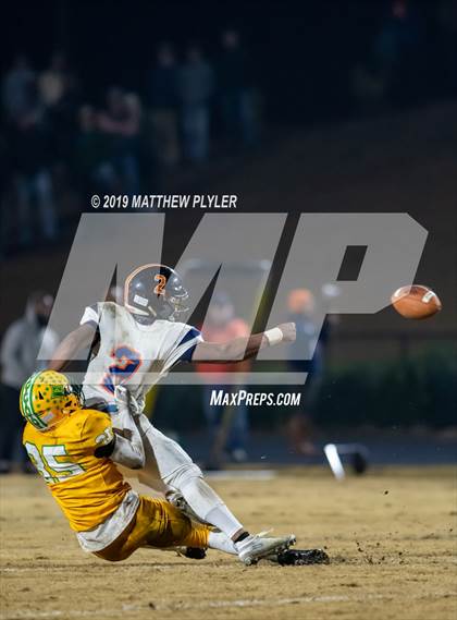 Thumbnail 3 in Richmond vs Zebulon B. Vance (NCHSAA 4AA Western Regional Final) photogallery.