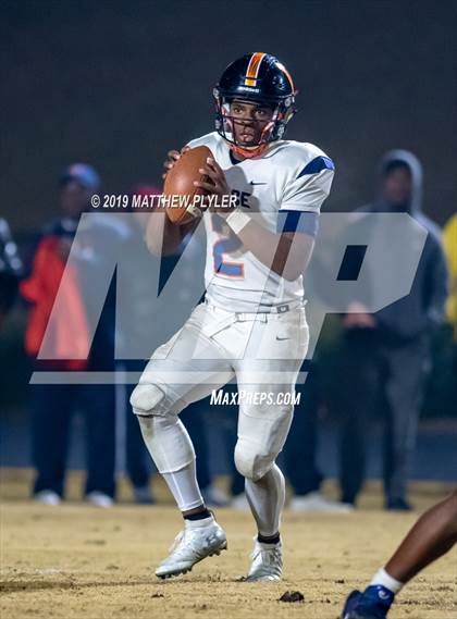 Thumbnail 1 in Richmond vs Zebulon B. Vance (NCHSAA 4AA Western Regional Final) photogallery.