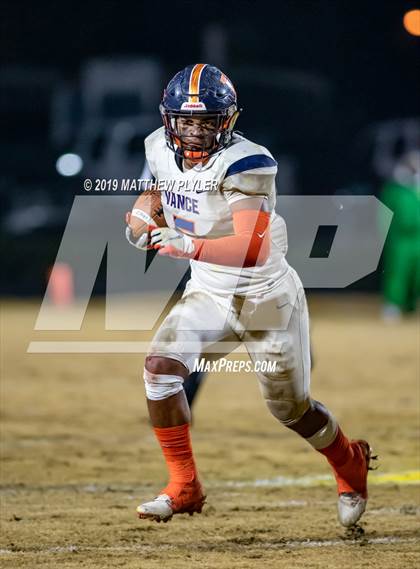 Thumbnail 1 in Richmond vs Zebulon B. Vance (NCHSAA 4AA Western Regional Final) photogallery.