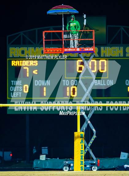 Thumbnail 3 in Richmond vs Zebulon B. Vance (NCHSAA 4AA Western Regional Final) photogallery.