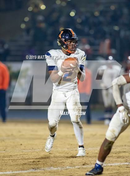 Thumbnail 1 in Richmond vs Zebulon B. Vance (NCHSAA 4AA Western Regional Final) photogallery.