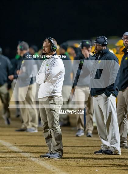 Thumbnail 1 in Richmond vs Zebulon B. Vance (NCHSAA 4AA Western Regional Final) photogallery.