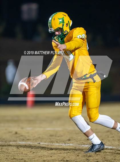 Thumbnail 2 in Richmond vs Zebulon B. Vance (NCHSAA 4AA Western Regional Final) photogallery.
