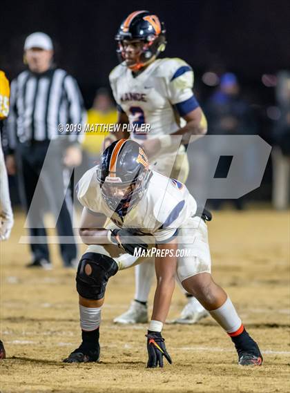 Thumbnail 3 in Richmond vs Zebulon B. Vance (NCHSAA 4AA Western Regional Final) photogallery.