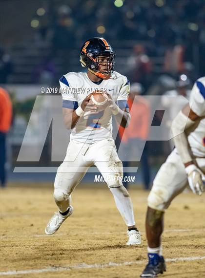 Thumbnail 2 in Richmond vs Zebulon B. Vance (NCHSAA 4AA Western Regional Final) photogallery.