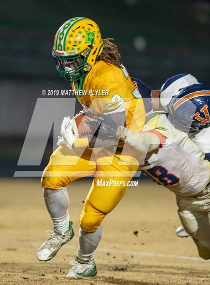 Thumbnail 1 in Richmond vs Zebulon B. Vance (NCHSAA 4AA Western Regional Final) photogallery.