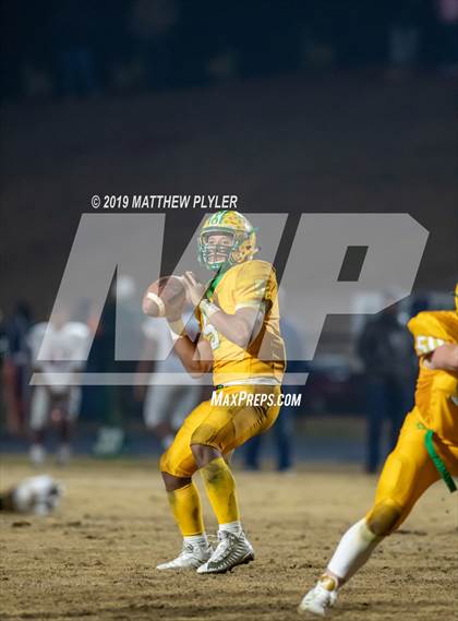 Thumbnail 1 in Richmond vs Zebulon B. Vance (NCHSAA 4AA Western Regional Final) photogallery.