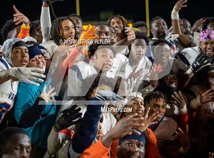 Thumbnail 3 in Richmond vs Zebulon B. Vance (NCHSAA 4AA Western Regional Final) photogallery.