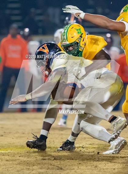 Thumbnail 1 in Richmond vs Zebulon B. Vance (NCHSAA 4AA Western Regional Final) photogallery.