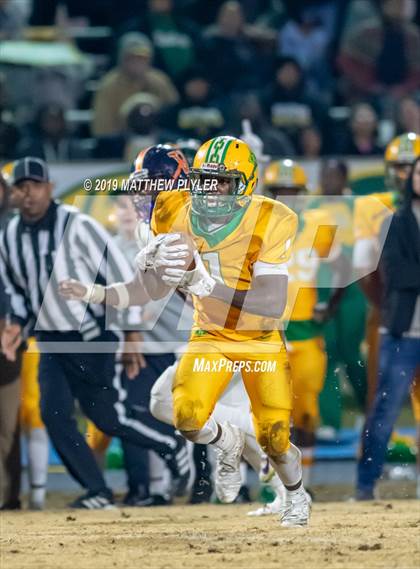 Thumbnail 3 in Richmond vs Zebulon B. Vance (NCHSAA 4AA Western Regional Final) photogallery.