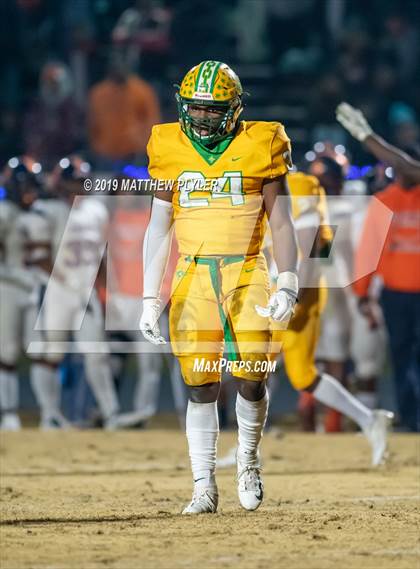 Thumbnail 2 in Richmond vs Zebulon B. Vance (NCHSAA 4AA Western Regional Final) photogallery.