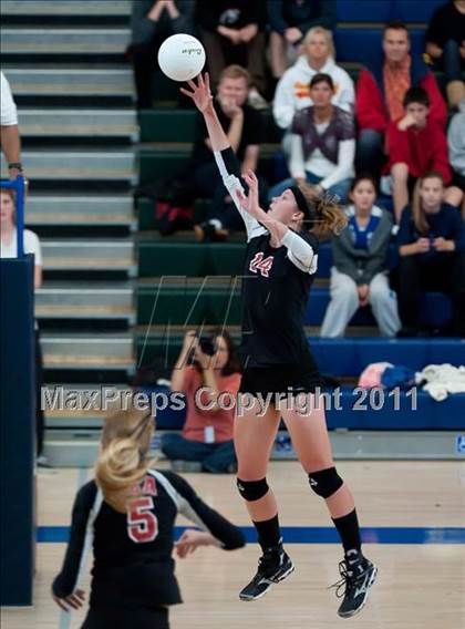 Thumbnail 3 in Canyon Crest Academy vs Cathedral Catholic (CIF SDS D3 Final) photogallery.