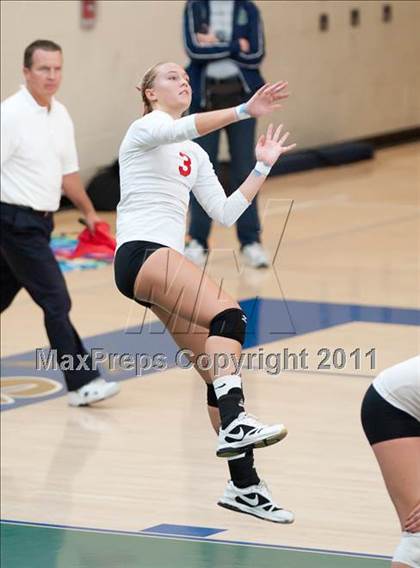 Thumbnail 1 in Canyon Crest Academy vs Cathedral Catholic (CIF SDS D3 Final) photogallery.