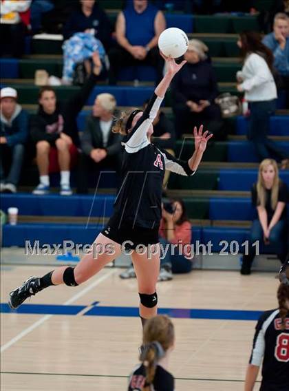 Thumbnail 1 in Canyon Crest Academy vs Cathedral Catholic (CIF SDS D3 Final) photogallery.