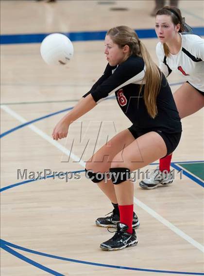 Thumbnail 1 in Canyon Crest Academy vs Cathedral Catholic (CIF SDS D3 Final) photogallery.