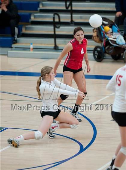 Thumbnail 3 in Canyon Crest Academy vs Cathedral Catholic (CIF SDS D3 Final) photogallery.