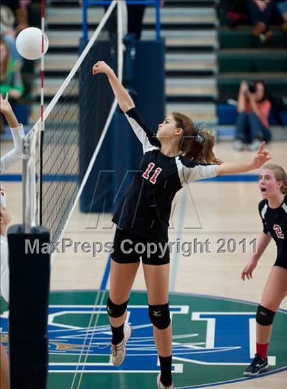 Thumbnail 3 in Canyon Crest Academy vs Cathedral Catholic (CIF SDS D3 Final) photogallery.