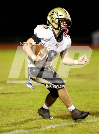 Thumbnail 3 in Hayesville @ Union Academy (NCHSAA 1A 1st round) photogallery.
