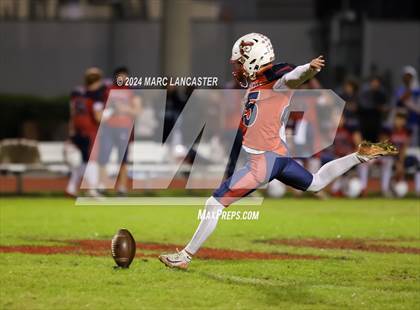 Thumbnail 3 in Hayesville @ Union Academy (NCHSAA 1A 1st round) photogallery.