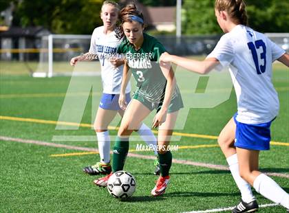 Thumbnail 3 in Southern Lehigh vs Emmaus photogallery.