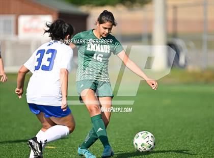 Thumbnail 3 in Southern Lehigh vs Emmaus photogallery.