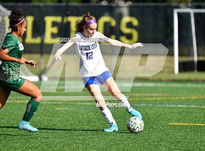 Thumbnail 3 in Southern Lehigh vs Emmaus photogallery.