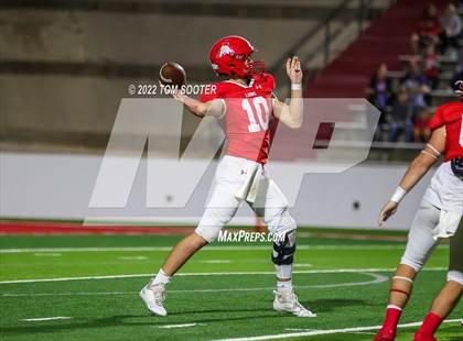 Thumbnail 3 in New Home @ Albany (UIL 2A D2 Semifinal) photogallery.